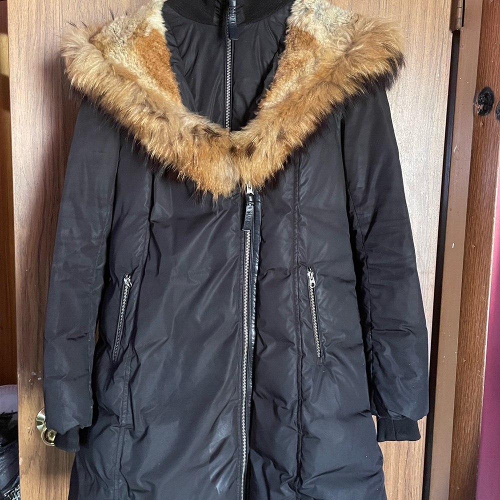 KAY DOWN COAT WITH TOSCANA FUR SIGNATURE MACKAGE COLLAR